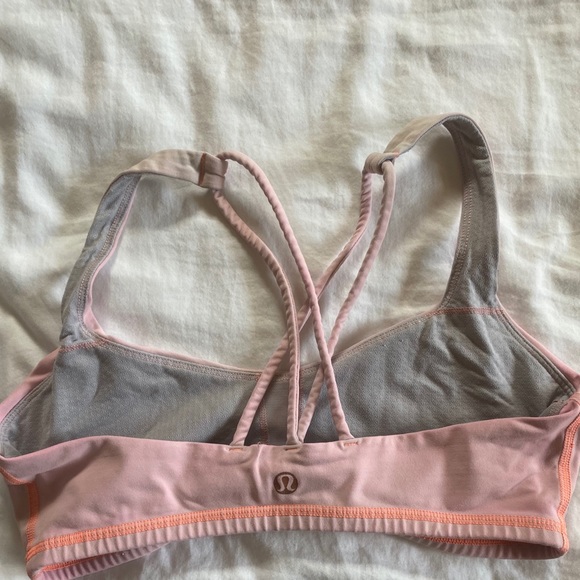 SOLD Lulu lemon sports bra - Picture 2 of 2